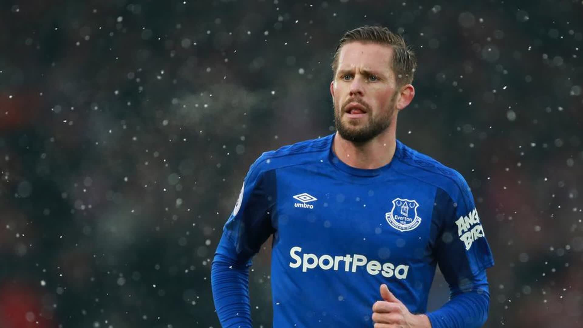 jiuyou游戏中心-纳达尔30分钟激战、巴萨调整名单意甲备战、阿森纳绝杀欧超杯——体坛一日三惊